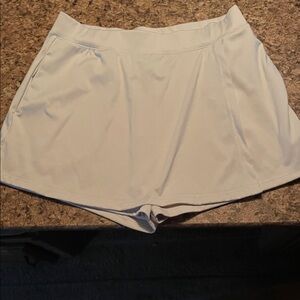 Women's White Aeropostale  Skort